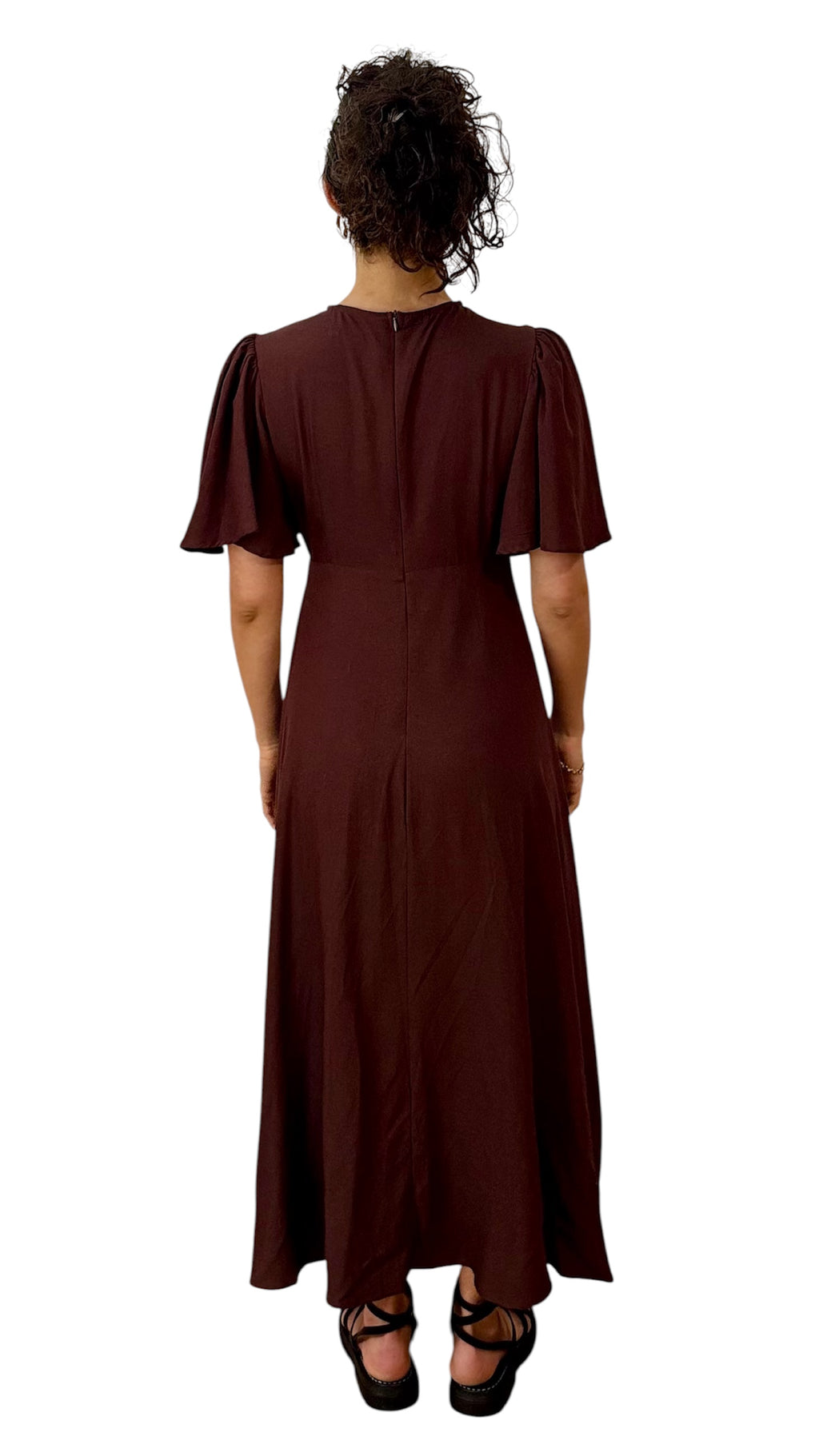 Robe longue à manches papillon